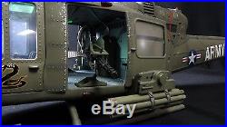 1/18 JSI 60029 UH-1B Huey Gun Ship 501st Av. Bat. Firebirds Pre Assembled