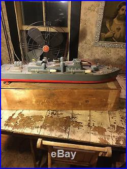Antique Pond Boat Mechanical Battleship Wooden Battery Toy Model Ship Americana