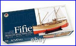 Amati Fifie Scottish Motor Fishing Vessel 132 Scale1300/09 Model Boat Kit