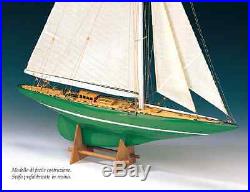 Beautiful, brand new Amati wooden model ship kit the Shamrock