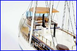 Dickie Walker California Fishing Boat 25.5 Wood Model Ship Assembled