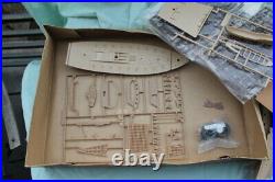 ERTL 1/80 scale plastic model Chebec three masted sailing ship with cloth sails