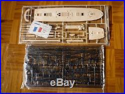 French Ship of the Line Vintage Plastic model no sail kit IMAI NAPOLEON 1/150
