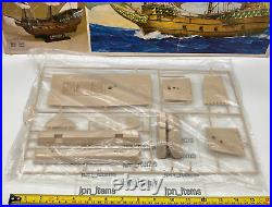 Imai 1/70 Mayflower Vintage Plastic Model Kit Unassembled 1980s Ship Japan