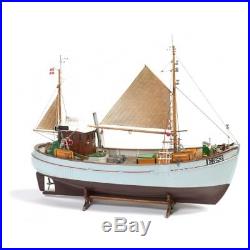 Mary Ann 45 Ton Fishing Boat Cutter 133 Scale Billing Boats Wooden Ship Kit B