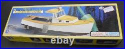 Midwest Products MAINE LOBSTER BOAT Wood Display Model Kit #991