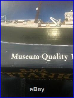 Minicraft RMS Titanic 1/350 Scale Centennial Edition Ship Model Kit Open Box