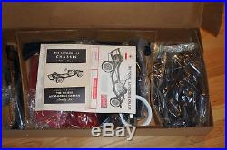 RENWAL-Visible-Automobile-Chassis-NOS-FREE SHIPPING withBIN