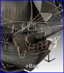 REVELL Black Pearl Pirate Ship 172 Ship Model Kit 05699