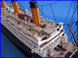 RMS Titanic Model Cruise Ship 40