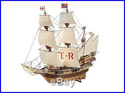 Revell Germany 5429 English Man O'War Sailing Ship plastic model kit 1/96