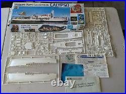 Revell H-575 1125 Jacques-Yves Cousteau's Calypso Ship Model Kit COMPLETE