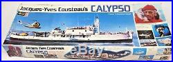 Revell Jacques Yves Cousteau's Ship Calypso Maritime Boat model kit H-575 1976