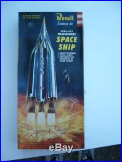Revell XSL-01 Manned Space Ship H1800 New In Box