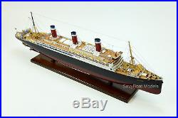 SS Leviathan Ocean Liner Handmade Wooden Ship Model 38 Scale 1300