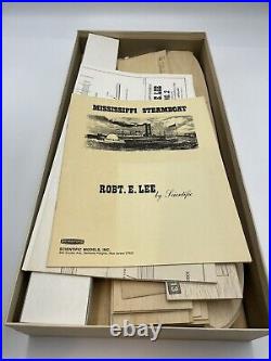Scientific Super Deluxe Wood Ship Model Robert E Lee Mississippi Steamboat NEW