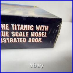 Titanic Submersible Model & Book Hughes Santini Break Apart & Sinks Sealed New