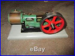 VINTAGE Horizontal MODEL STEAM ENGINE w Free ship