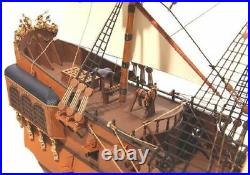 Zvezda Black Swan Pirate Ship 1/72 Scale Plastic Model Boat Kit 550mm Long