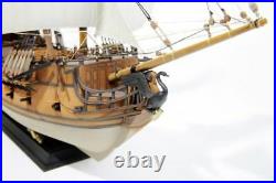 Zvezda Black Swan Pirate Ship 1/72 Scale Plastic Model Boat Kit 550mm Long